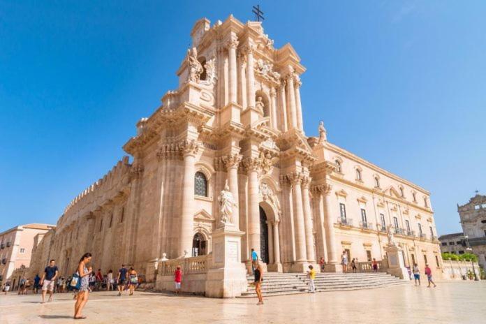 Hotel Ama Casa Siracusa Syrakuzy Zewnętrze zdjęcie